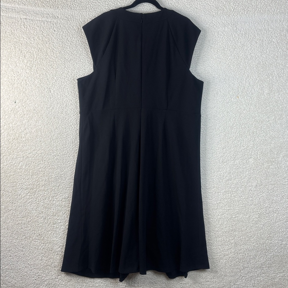 NWT DKNY Womens Black Scuba Crepe Twist Keyhole Neck Midi Dress PLUS SIZE 20W - Picture 8 of 14